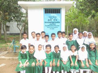 Chandalhata%20Govt.%20Primary%20School%20-%202%BE%AE.jpg